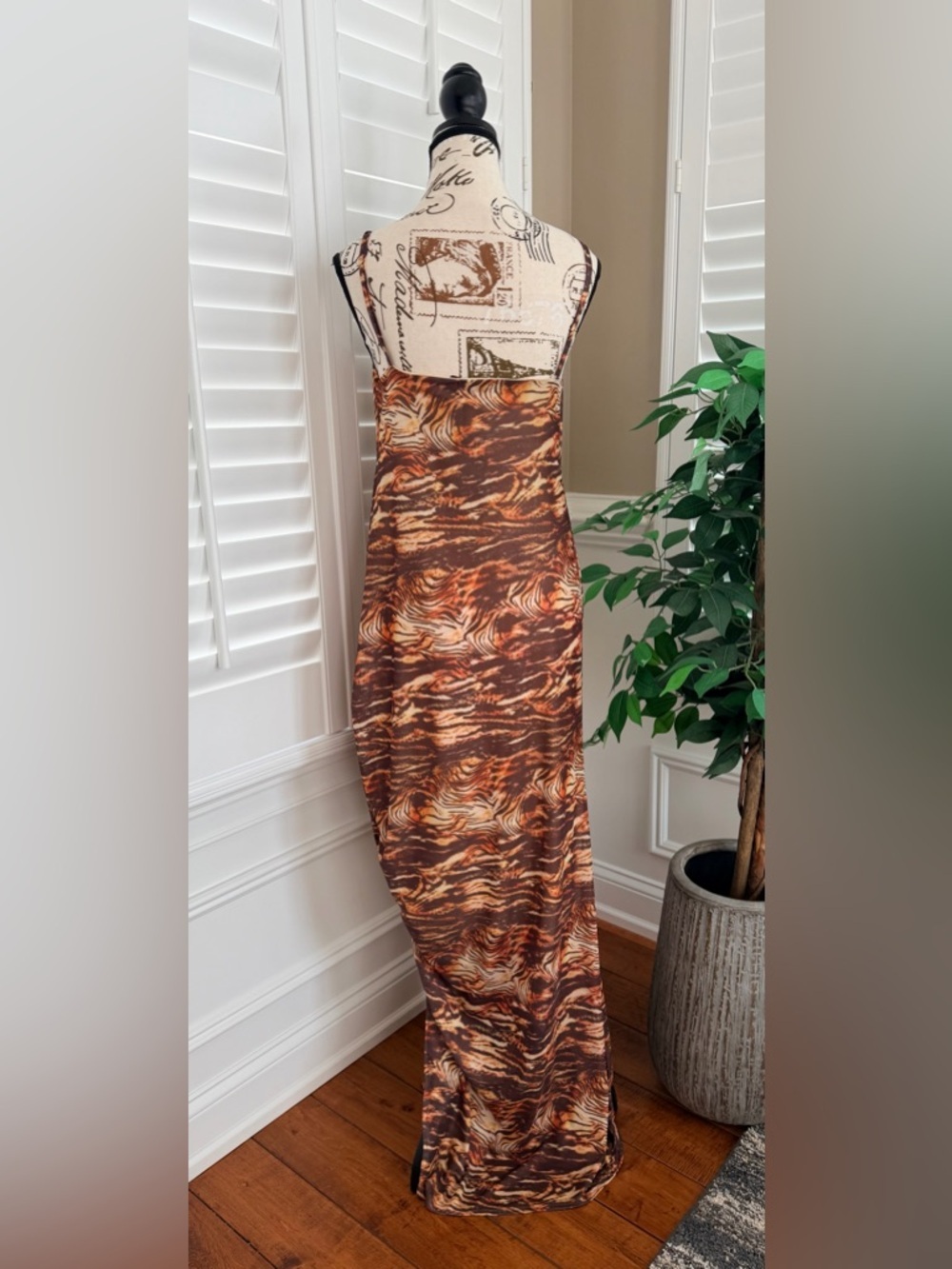 PrettyLittleThing Animal Print Mesh Ruched Maxi Dress Size 10 NWT - Picture 3 of 11